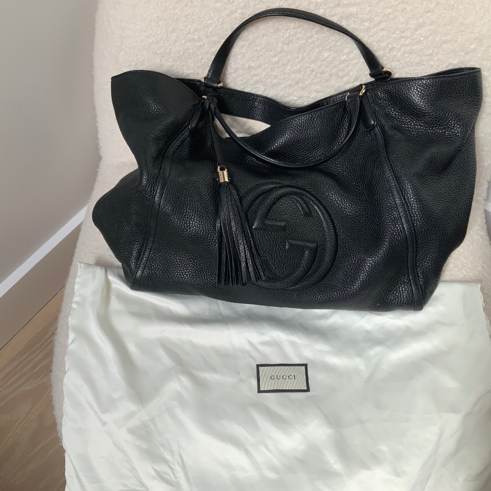 Black Pebbled Calfskin Large Soho Hobo with dust bag